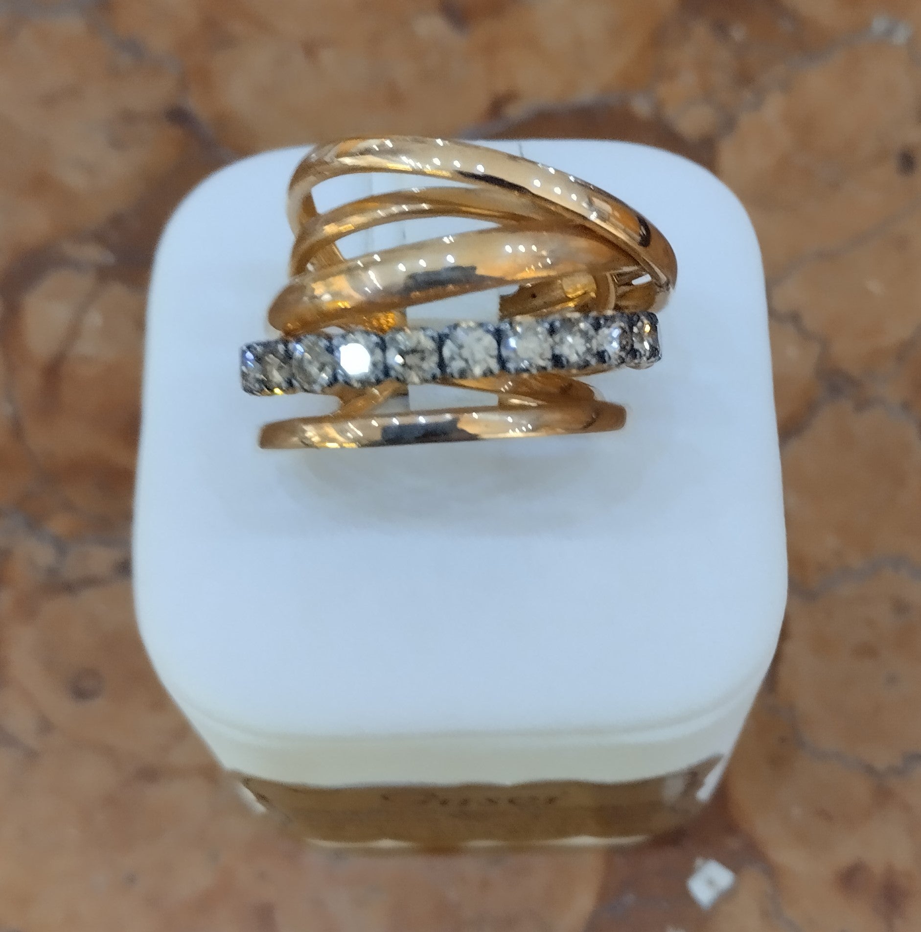 Anello Fascia in Oro Rosa con Diamanti Brown 1,11 ct — Creazione Gusci