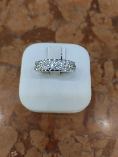 Anello Fascia in Oro Bianco con Diamanti 1,19 ct — Creazione Gusci