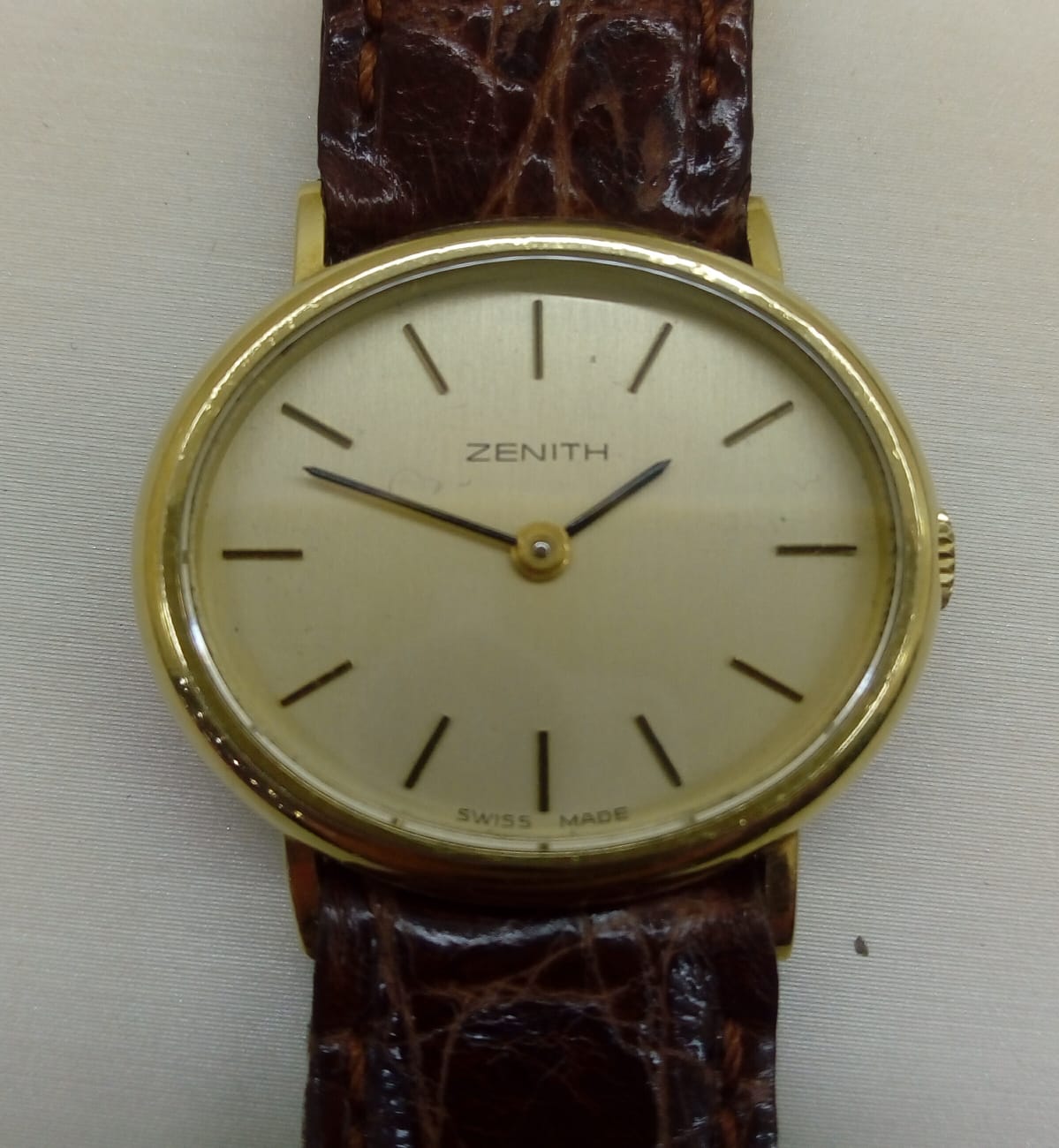 Zenith Oro Giallo 18kt Ref. 30 1810 305 Vintage — Cassa Ovale