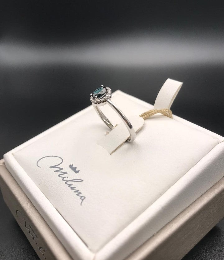 Anello Miluna in Oro Bianco con Diamanti e Zaffiro