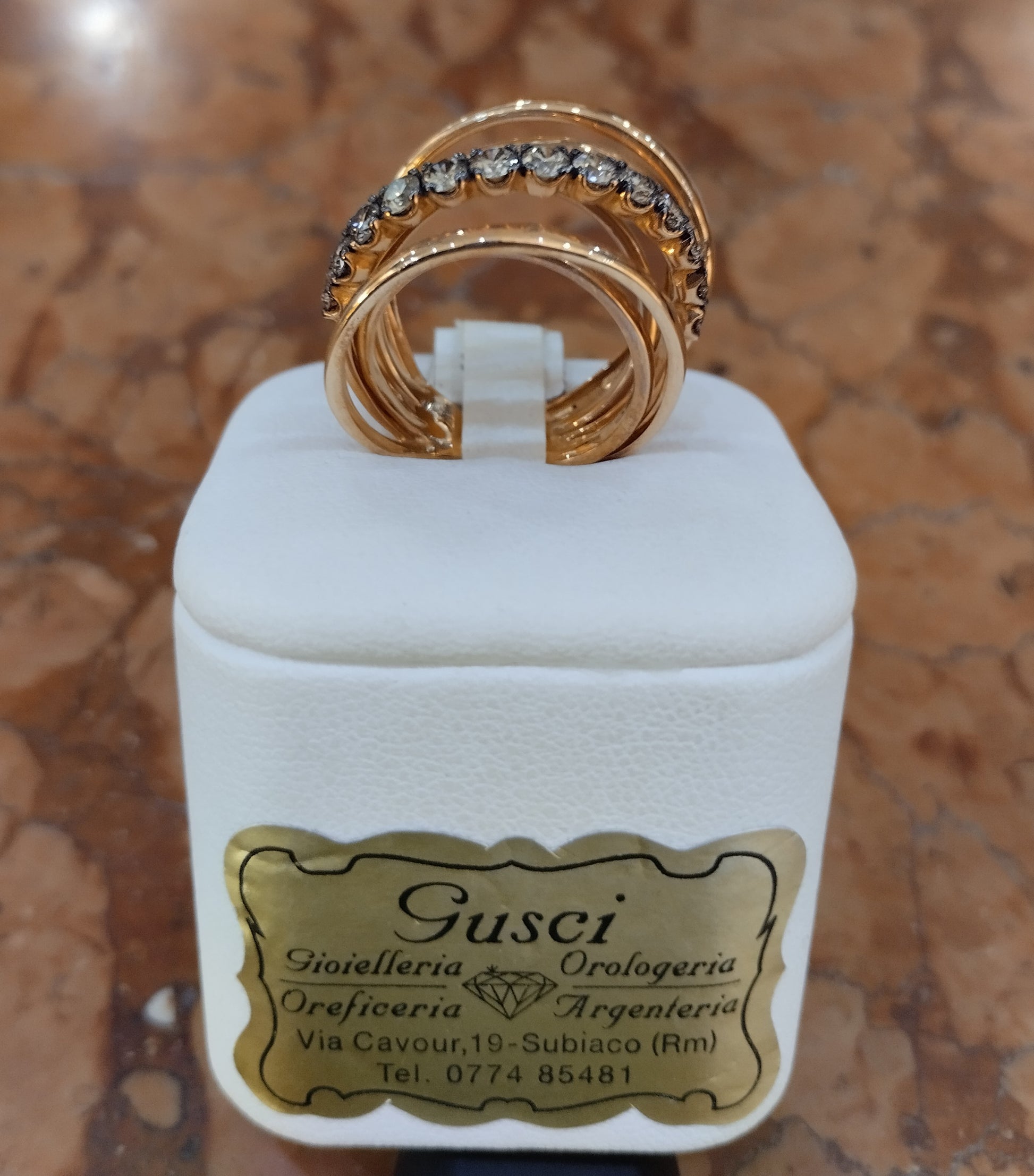 Anello Fascia in Oro Rosa con Diamanti Brown 1,11 ct — Creazione Gusci