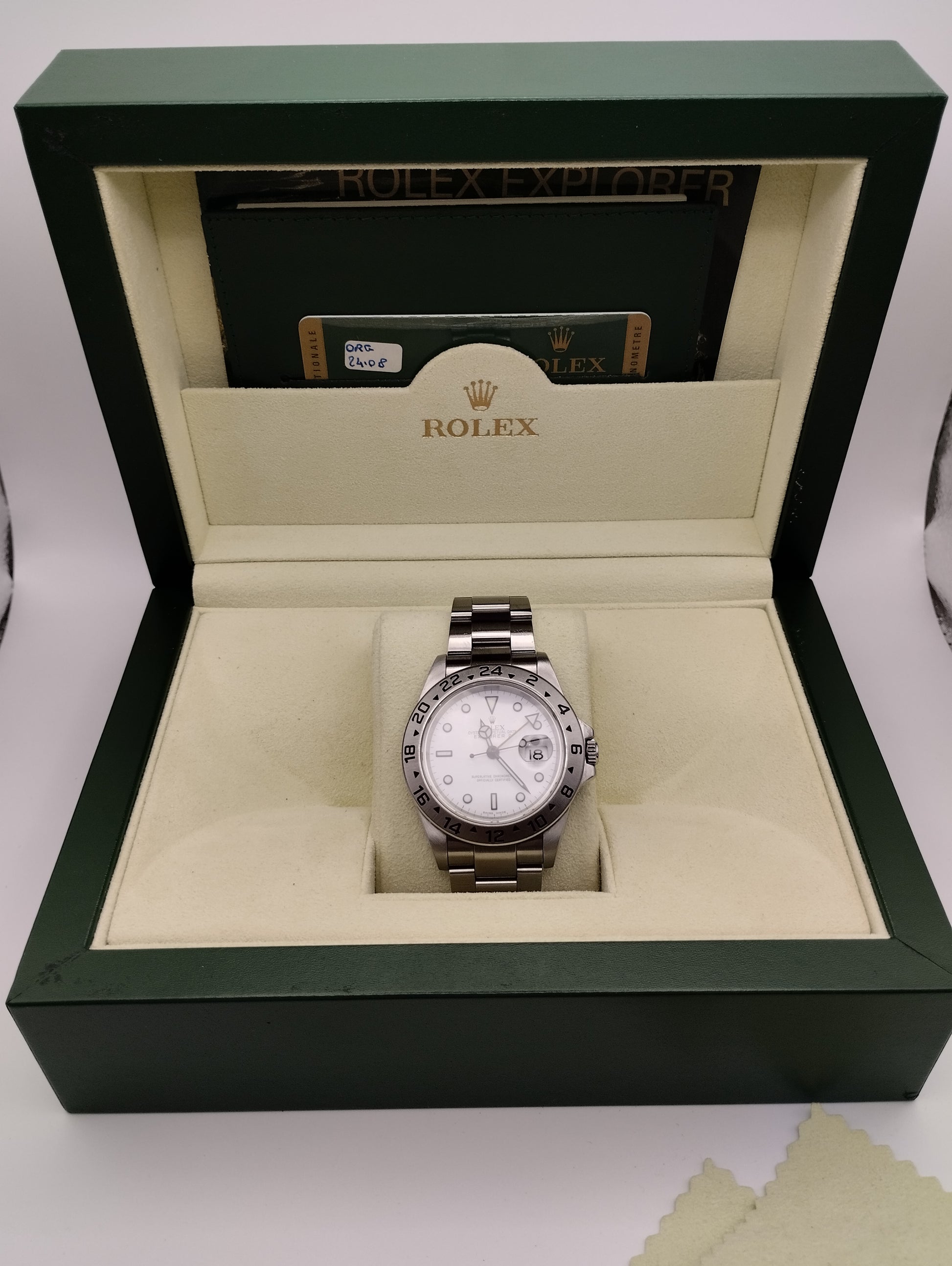 Rolex Explorer II Ref. 16570 Quadrante Polare — Anno 2008 (Serie Z) Full Set