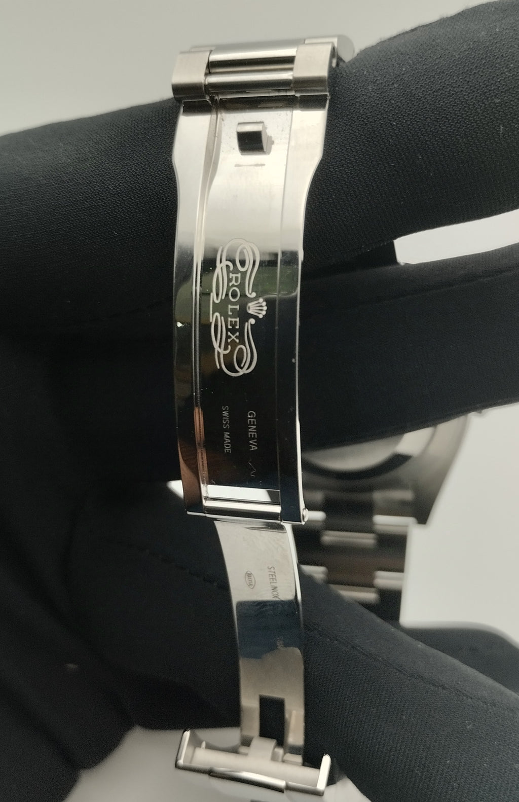 Rolex Oyster Perpetual 41 Quadrante Blu Soleil — Ref. 126300