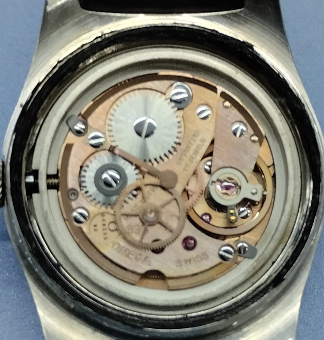 Omega Genève Donna Ref. 535.0031 Vintage 1975 — Mai Indossato