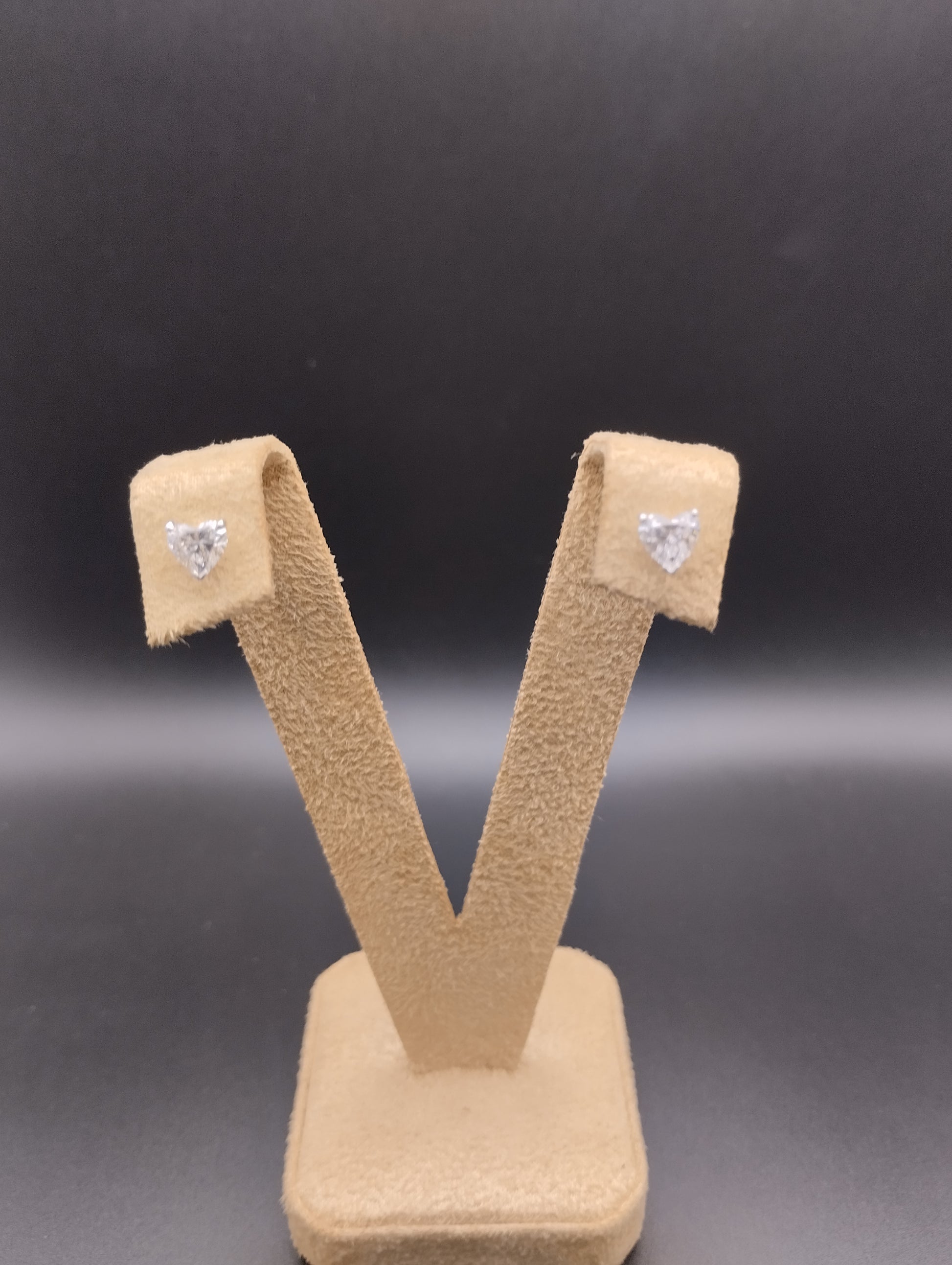 Orecchini Cuore Oro Bianco e Diamanti Lab Grown