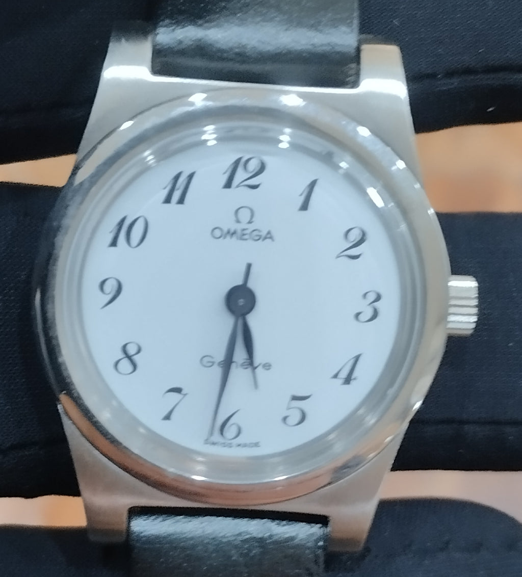Omega Genève Donna Ref. 535.0031 Vintage 1975 — Mai Indossato